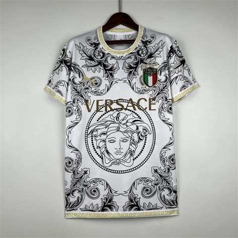 versace seleccion italiana|Italia x Versace «White» .